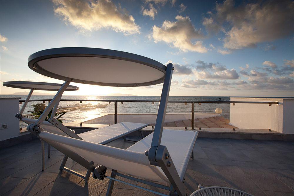 Sunset Beach Marausa Esterno foto