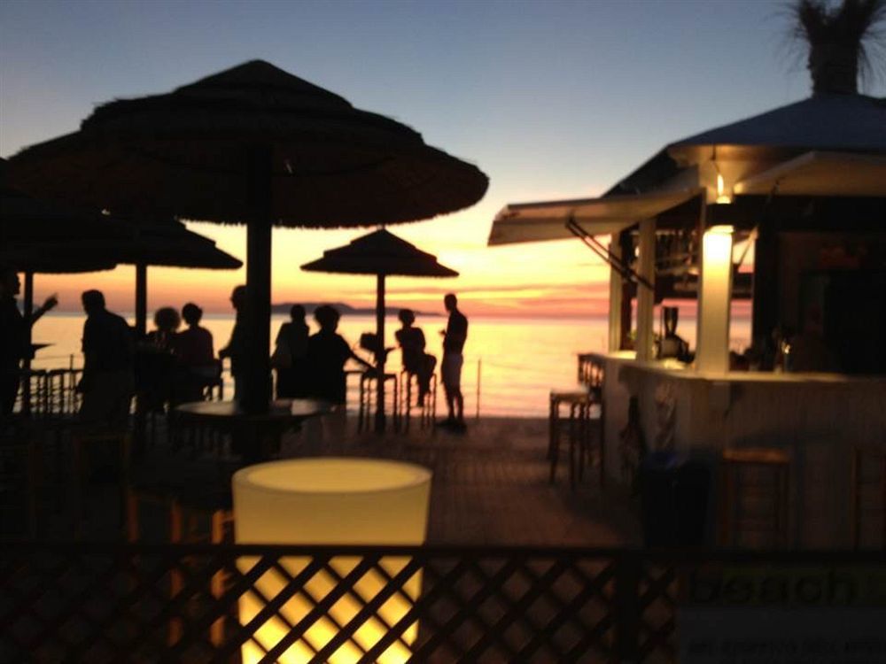 Sunset Beach Marausa Esterno foto